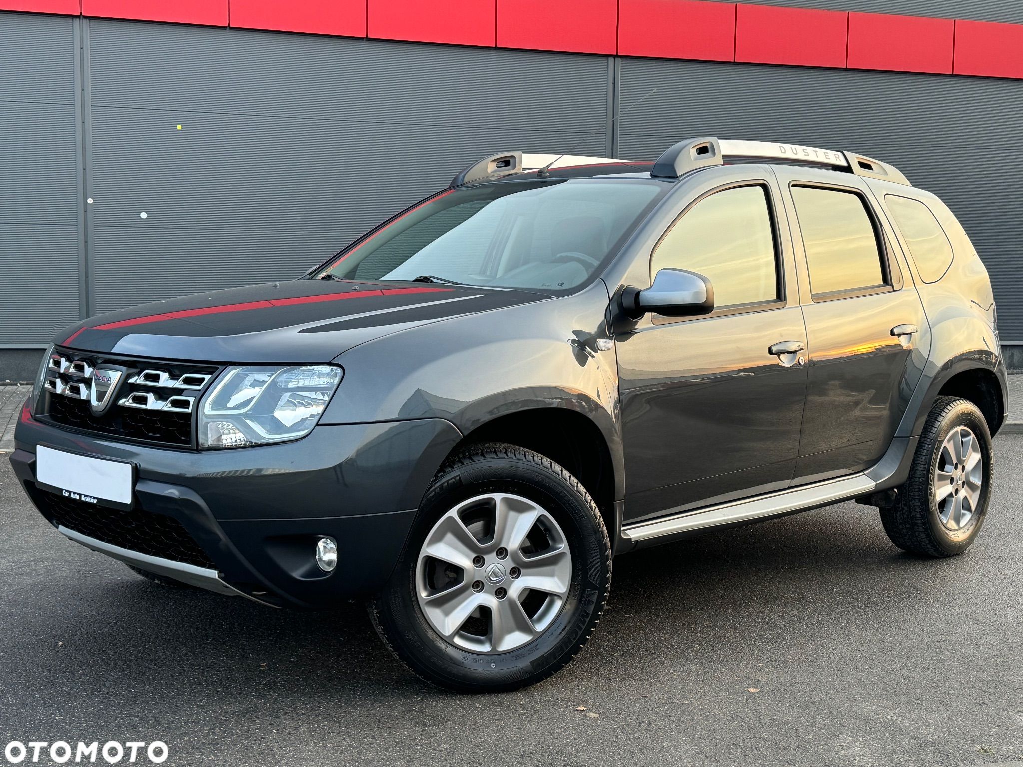 Dacia Duster 1.2 TCe Laureate - 1