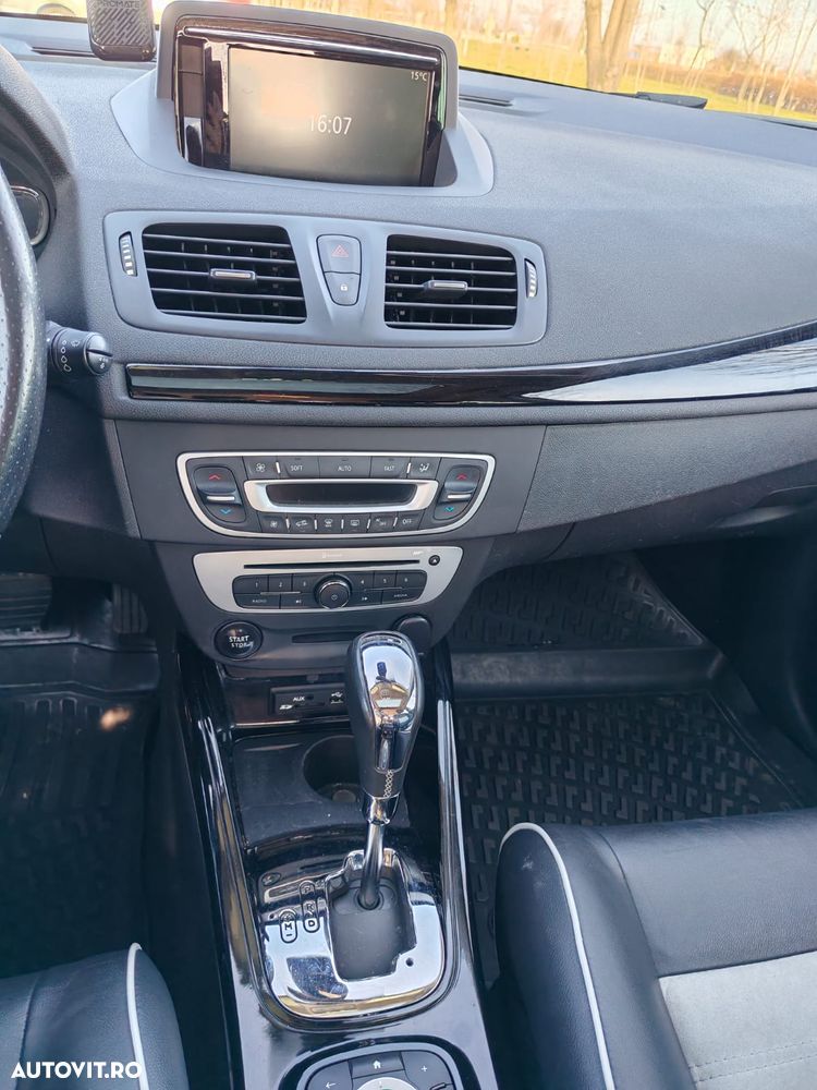 Renault Megane - 11