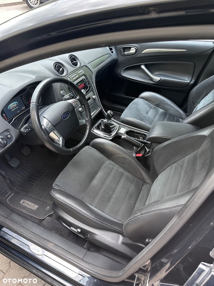 Ford Mondeo 2.5 Titanium X - 8