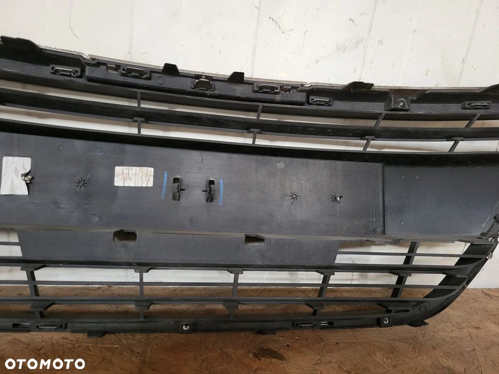 Grill atrapa kratka zderzaka Peugeot 208 LIFT - 8
