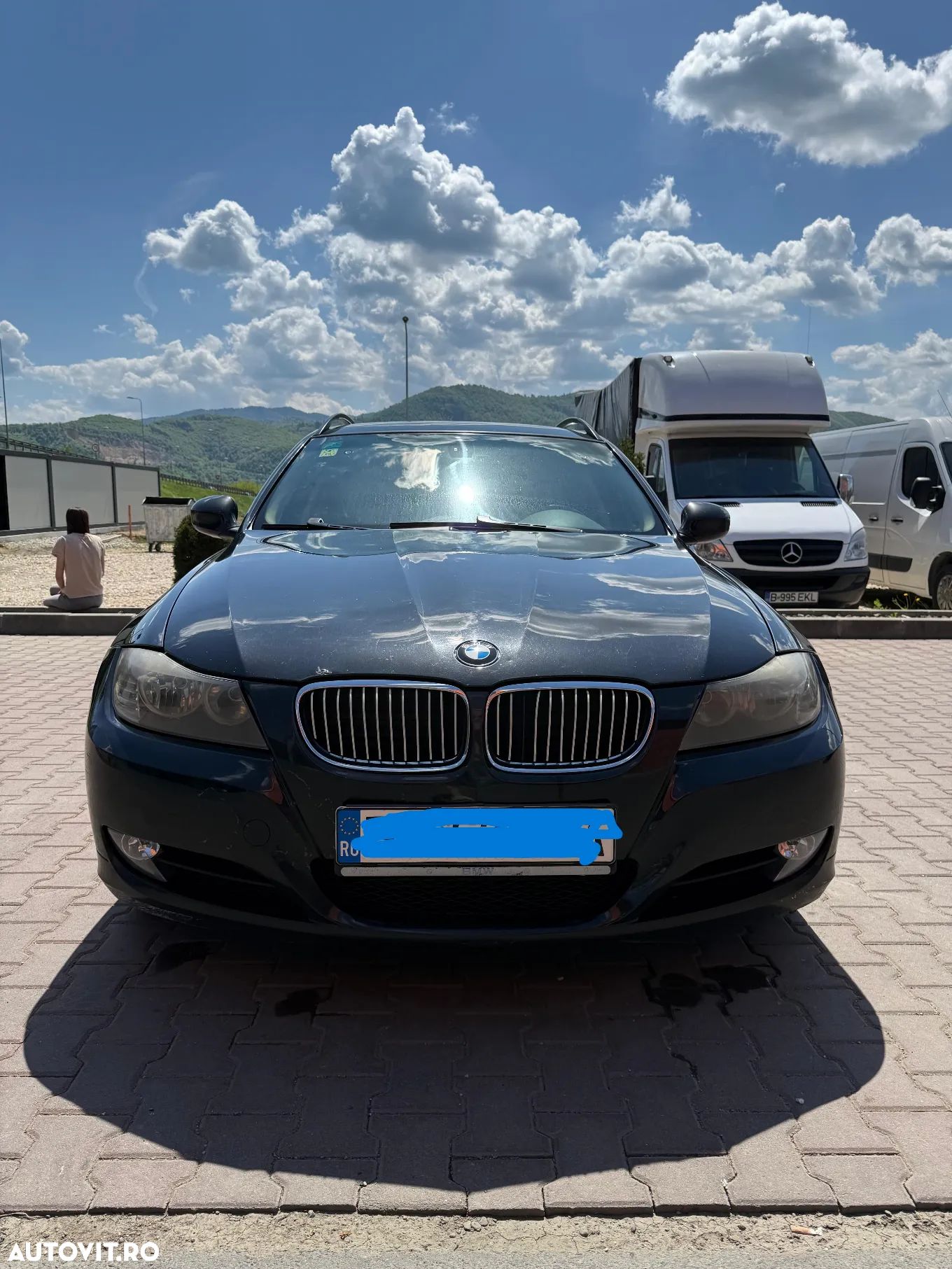 BMW Seria 3 320d DPF Touring Aut. - 1
