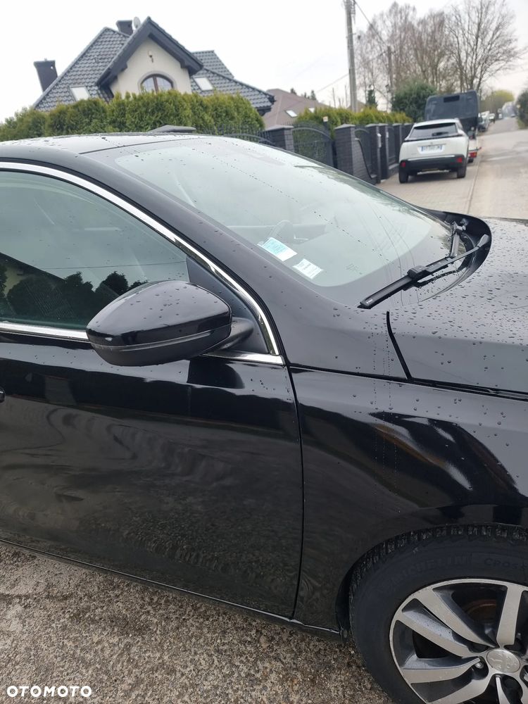 Peugeot 308 BlueHDi 130 EAT6 Stop & Start Allure Business-Paket - 8