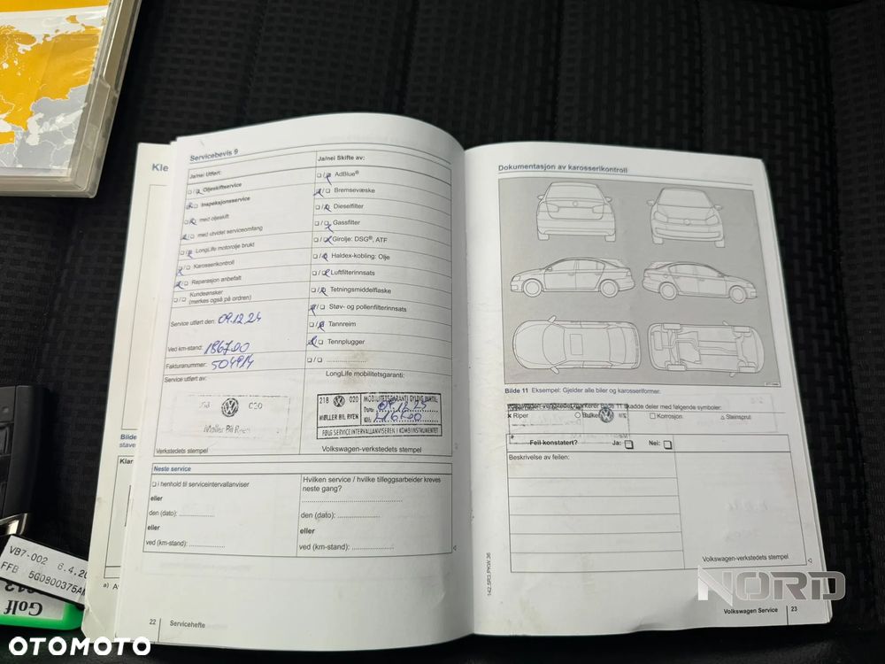 Volkswagen Golf 1.4 TSI BlueMotion Technology DSG Highline - 31