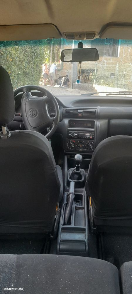 Opel Astra 1.7 TD GLS - 1