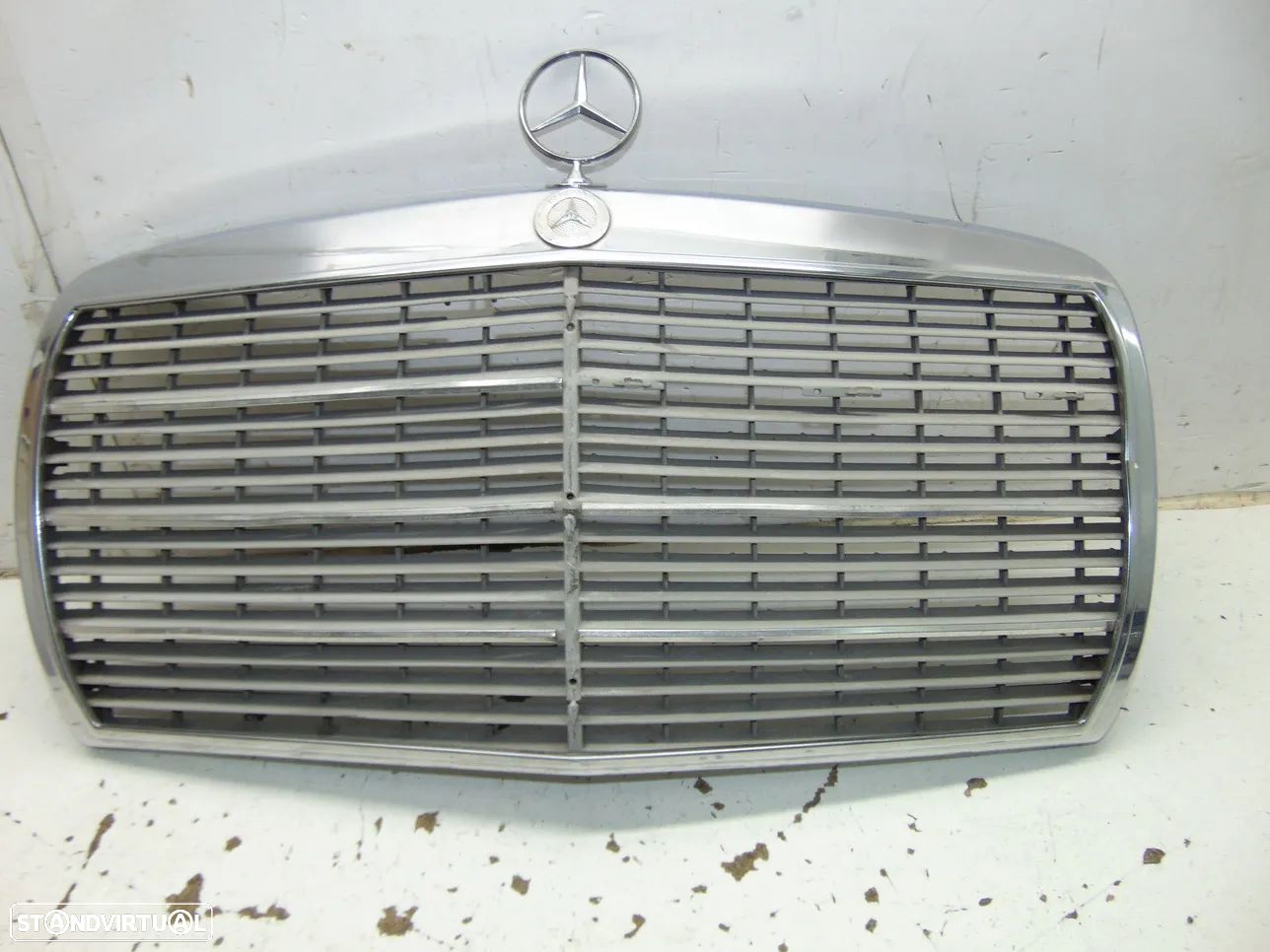 Mercedes W123 grelha - 1