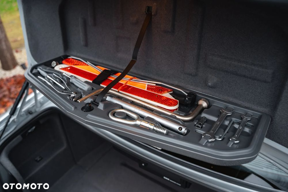 BMW Seria 5 - 36