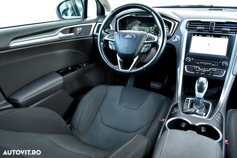 Ford Mondeo 2.0 TDCi Powershift - 20