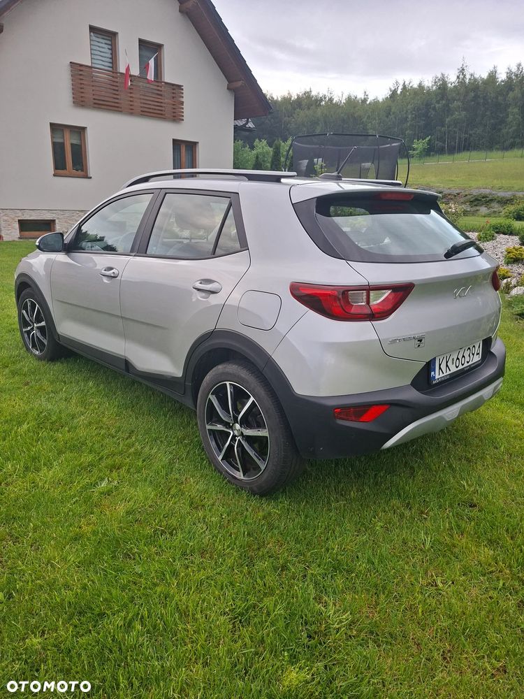 Kia Stonic - 4