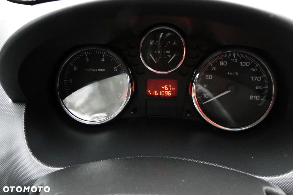 Peugeot 206 plus - 9