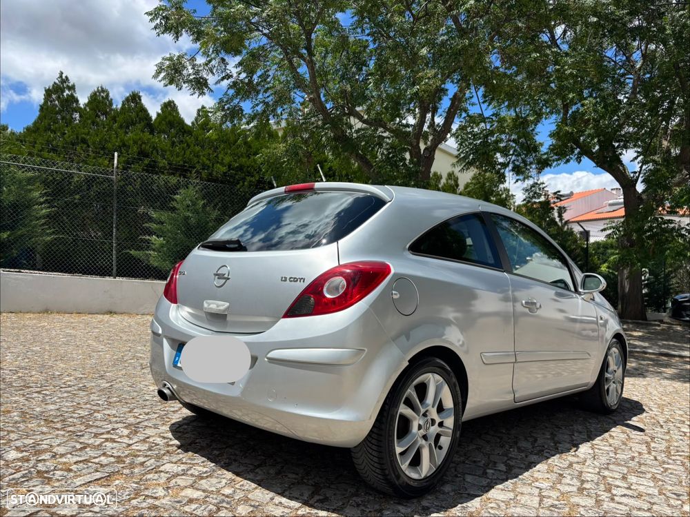 Opel Corsa 1.3 CDTI DPF - 4