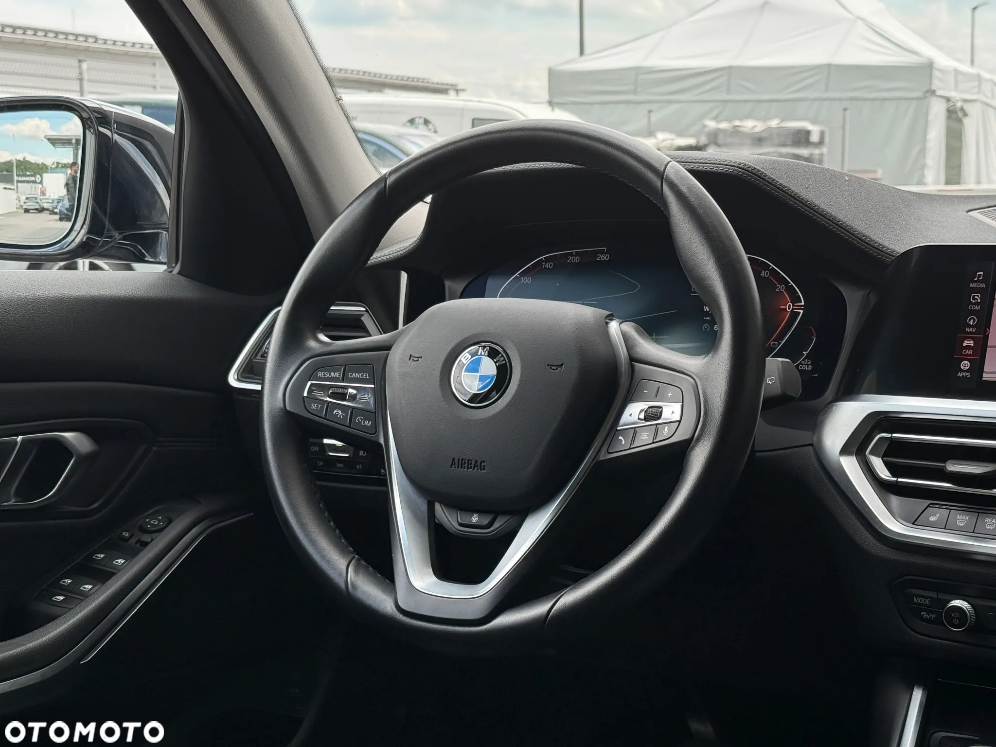 BMW Seria 3 320d xDrive Luxury Line - 21
