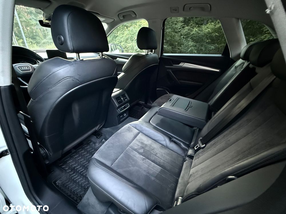 Audi Q5 55 TFSIe quattro S tronic S line business - 7