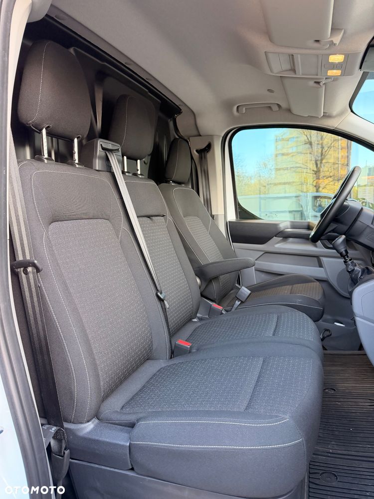 Ford Transit Custom - 10