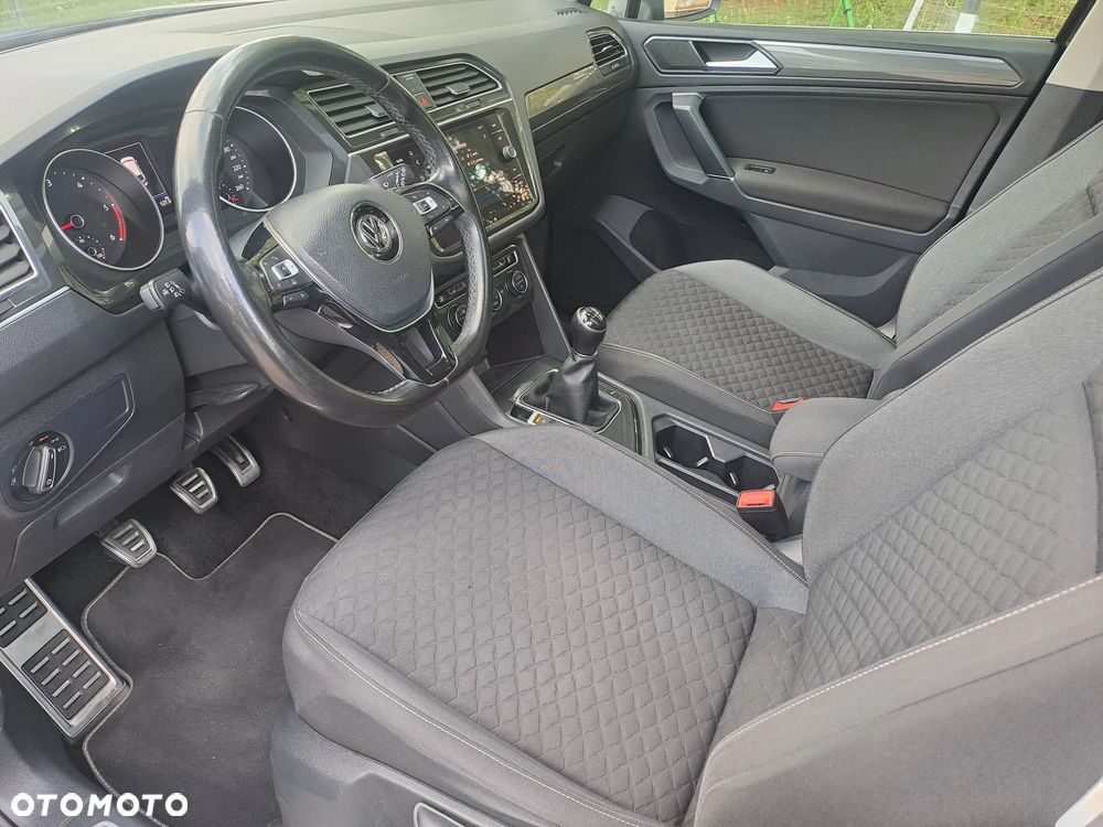 Volkswagen Tiguan 2.0 TDI SCR (BlueMotion Technology) Comfortline - 20