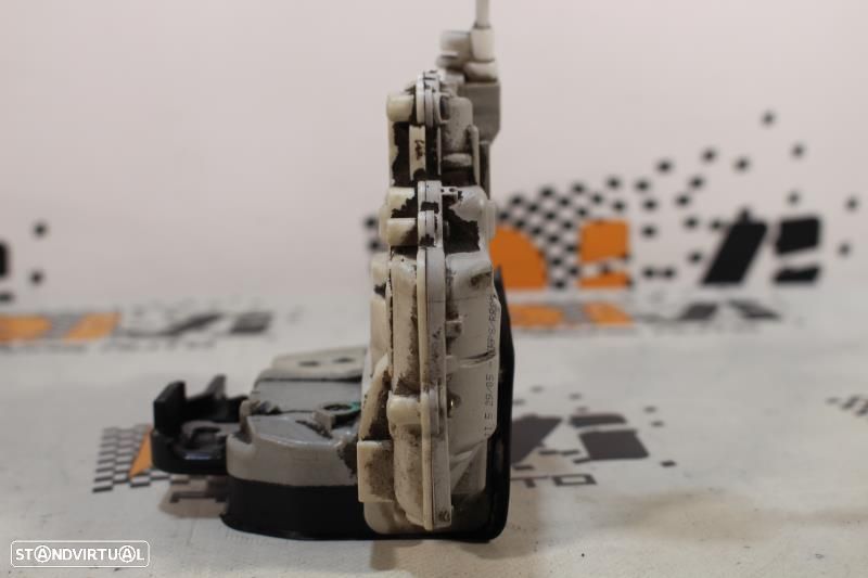 Fecho Da Porta Trás Esquerda Audi A4 Avant (8Ed, B7)  8E0839015aa / 8E - 5