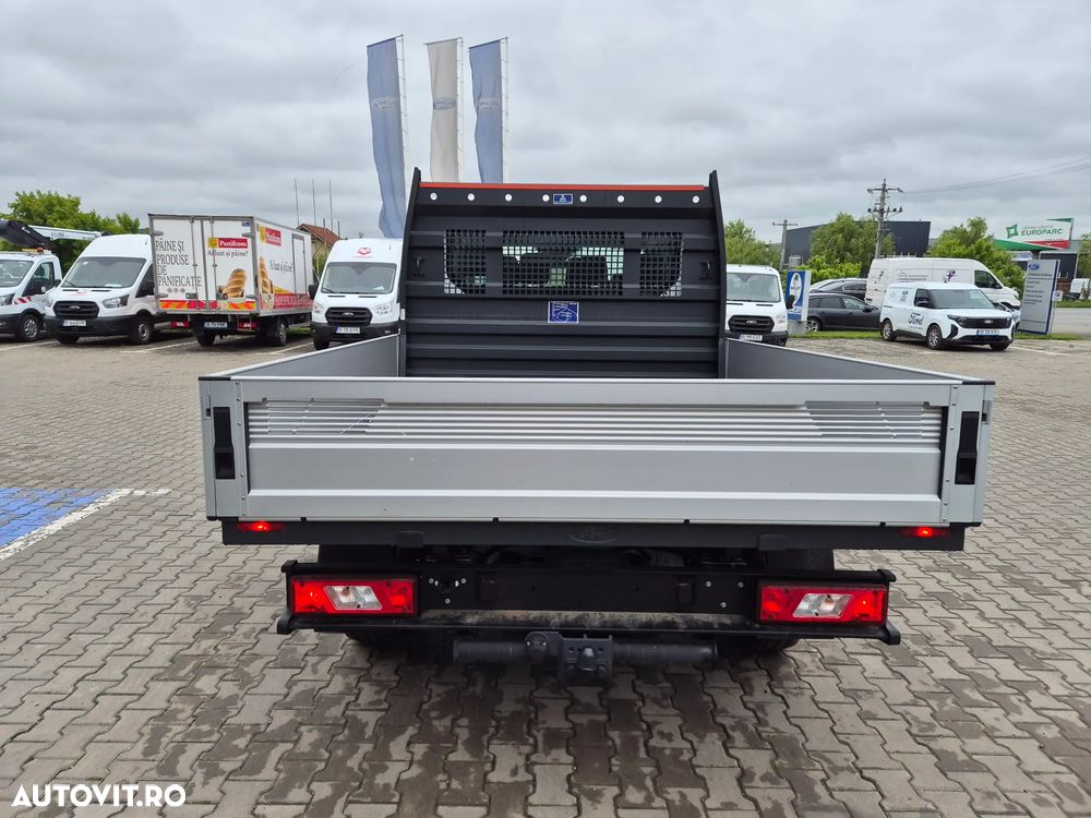 Ford Transit - 4