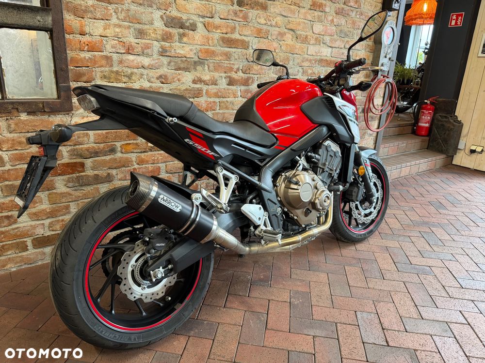 Honda CBF - 22