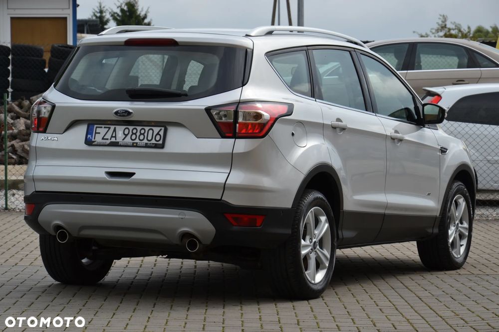 Ford Kuga 2.0 TDCi 4WD Titanium - 12