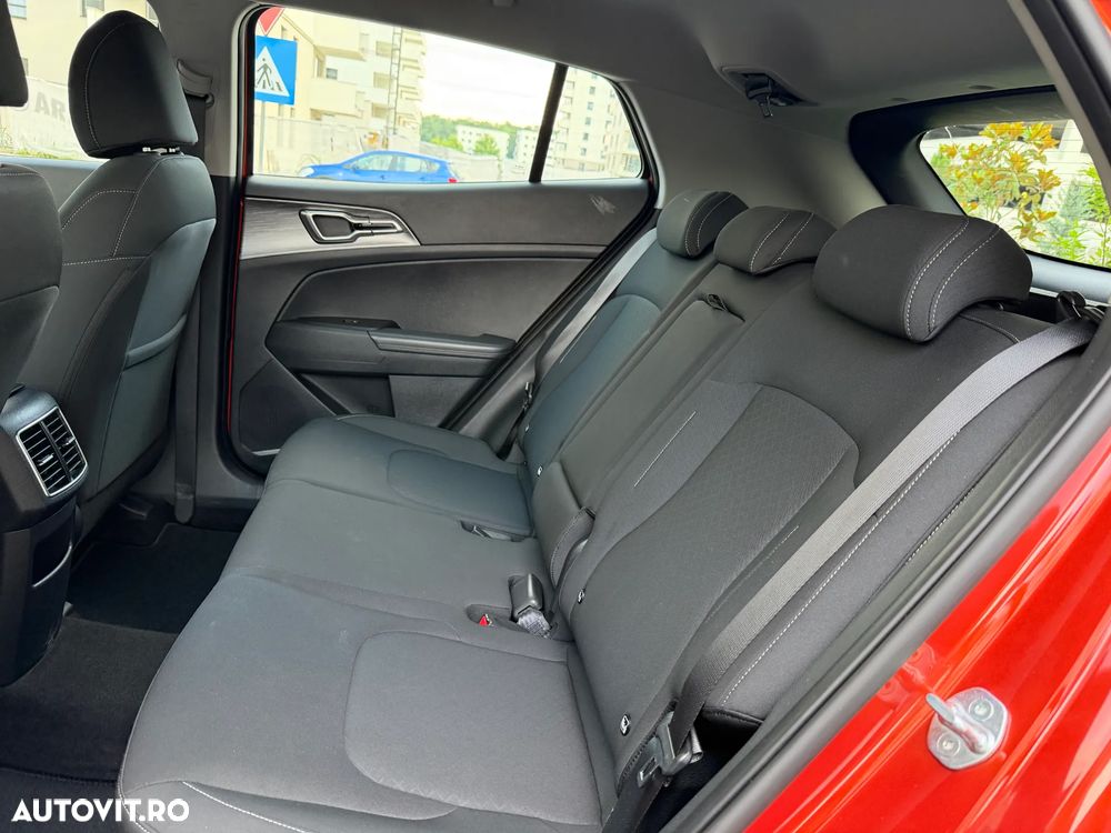Kia Sportage 1.6 CRDI 2WD Eco-Dynamics+ (48V M-H) DCT Spirit - 19
