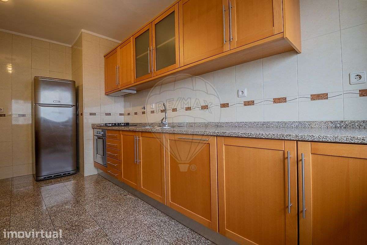 Apartamento T2 para arrendamento - Grande imagem: 5/15