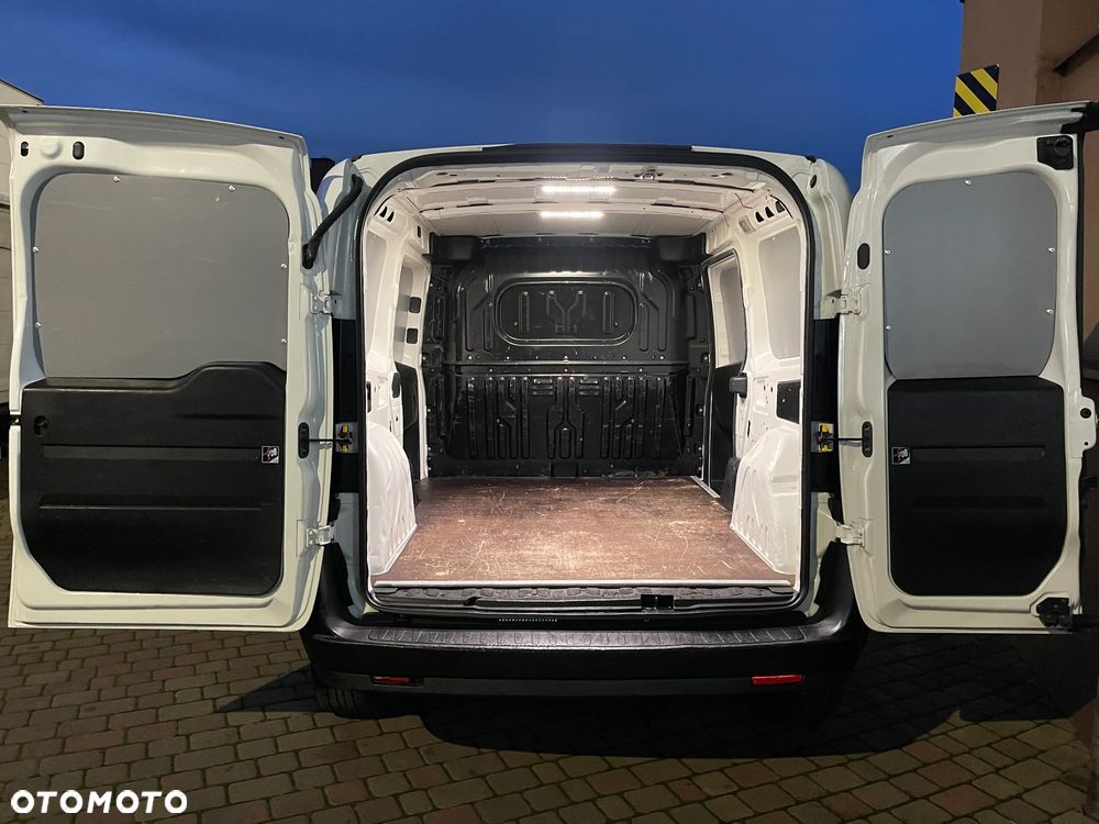 Fiat Doblo Przedłużony - 10
