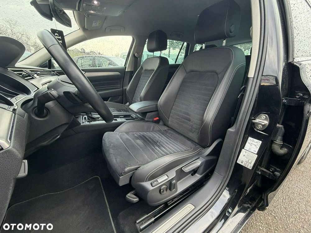 Volkswagen Passat - 14