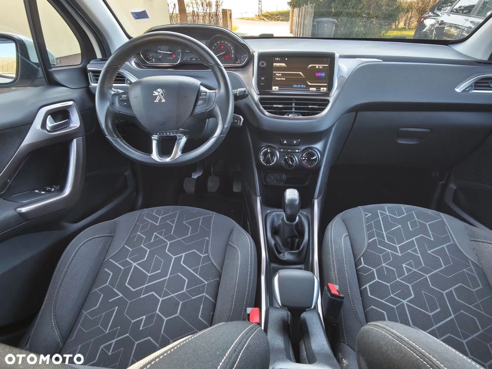 Peugeot 2008 120 VTI Active - 28