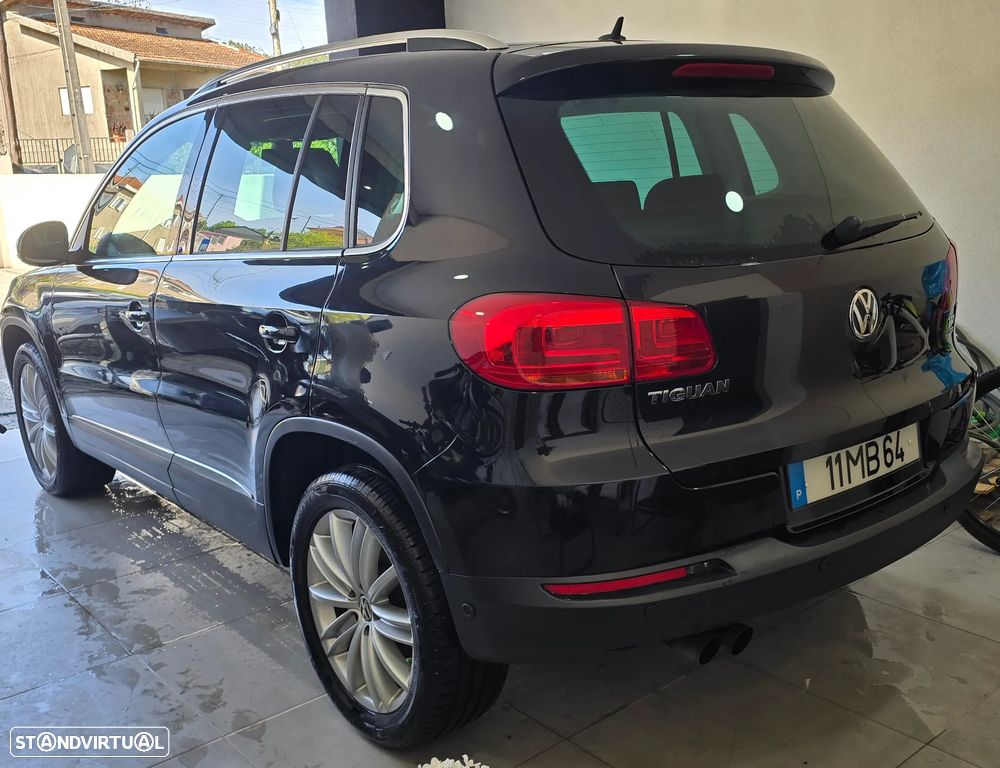 VW Tiguan 2.0 TDi Sport BlueMotion - 4