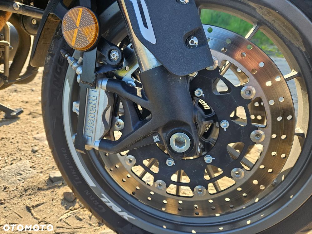 Benelli TRK 502 - 12