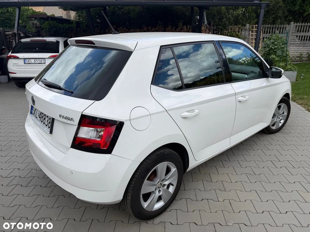 Skoda Fabia 1.0 Ambition - 14