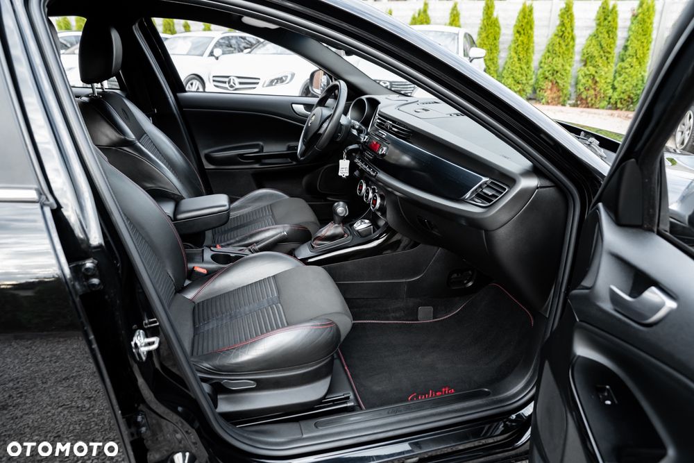 Alfa Romeo Giulietta 2.0 JTDM 20V TCT Sprint - 24