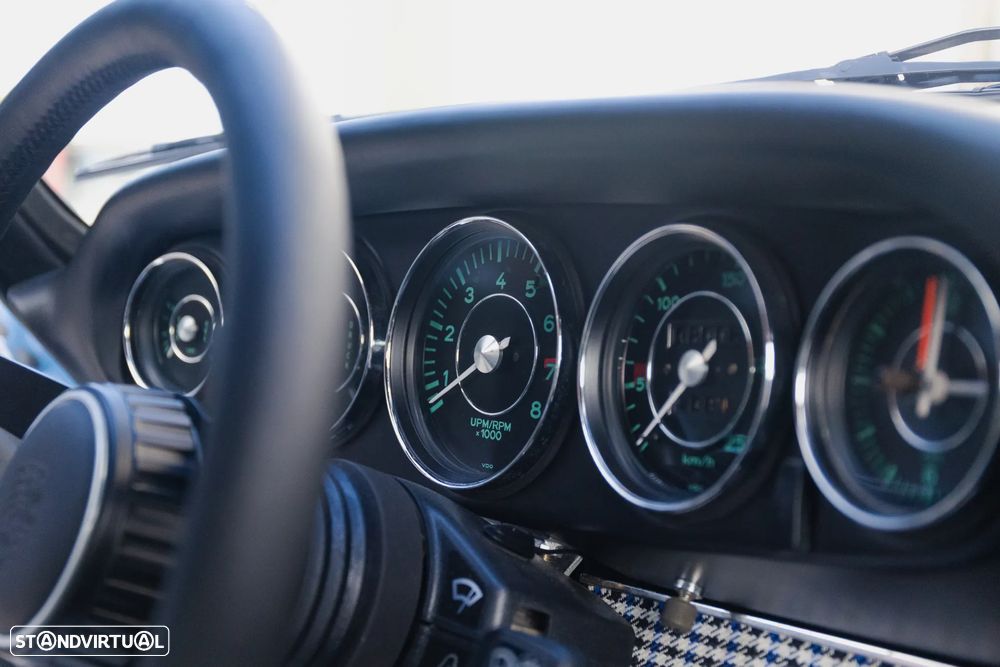 Porsche 911 Série G - 26