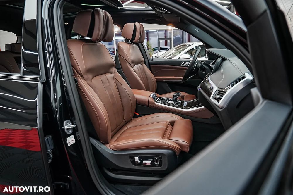 BMW X5 xDrive45e - 11