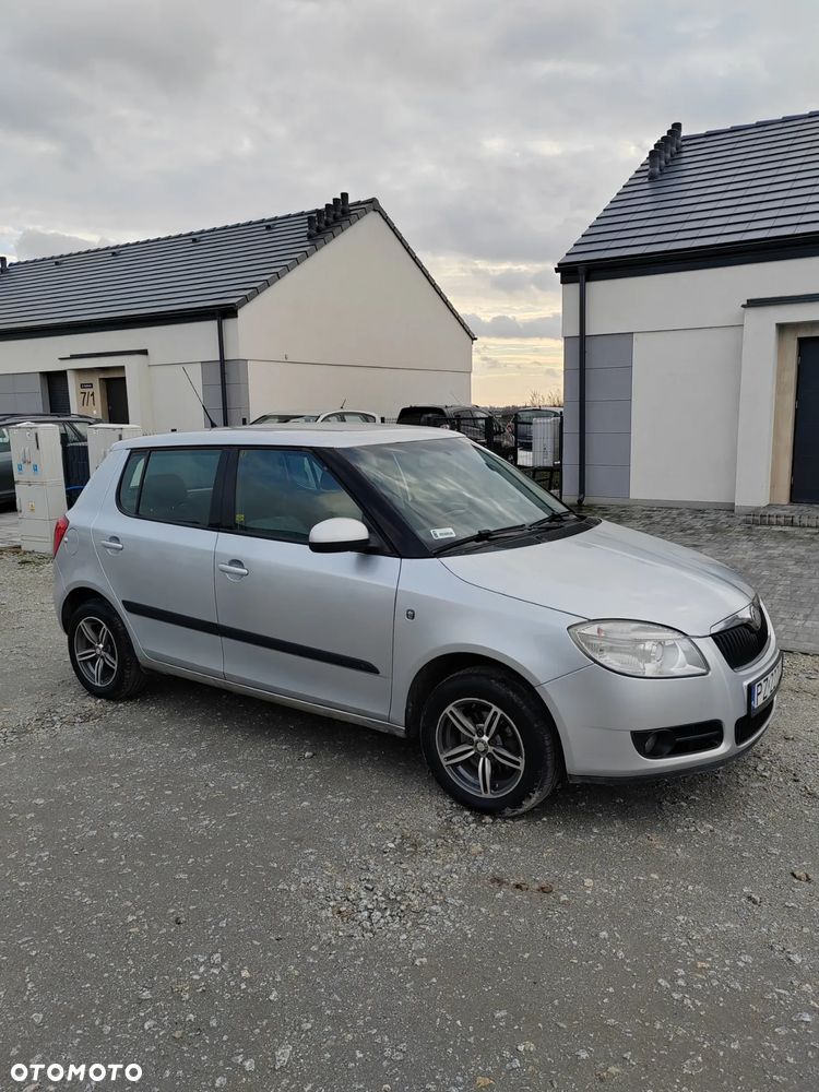 Skoda Fabia 1.2 HTP Ambiente - 6