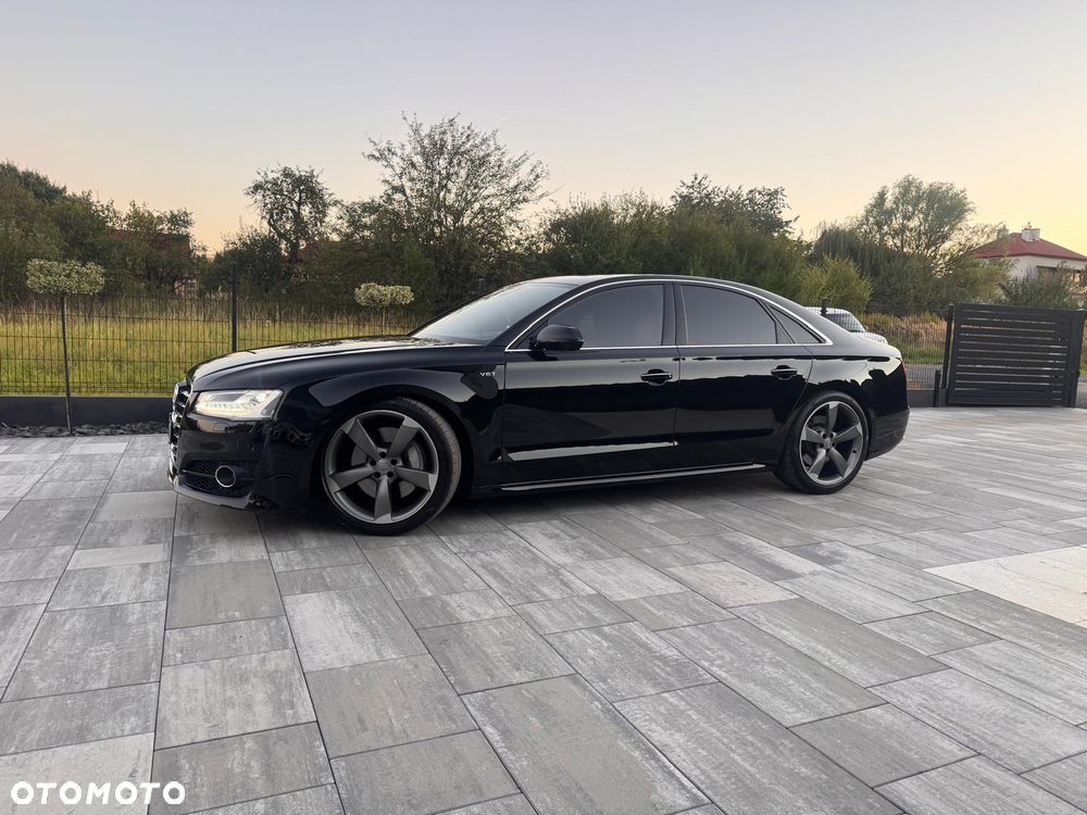 Audi A8 - 10