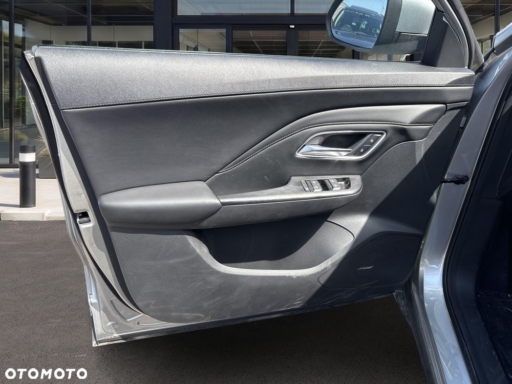 MG ZS 1.5 HEV+ Exclusive - 14