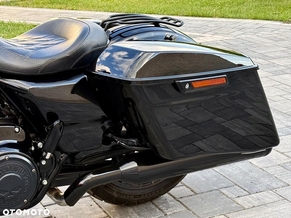 Harley-Davidson Touring Road King - 30