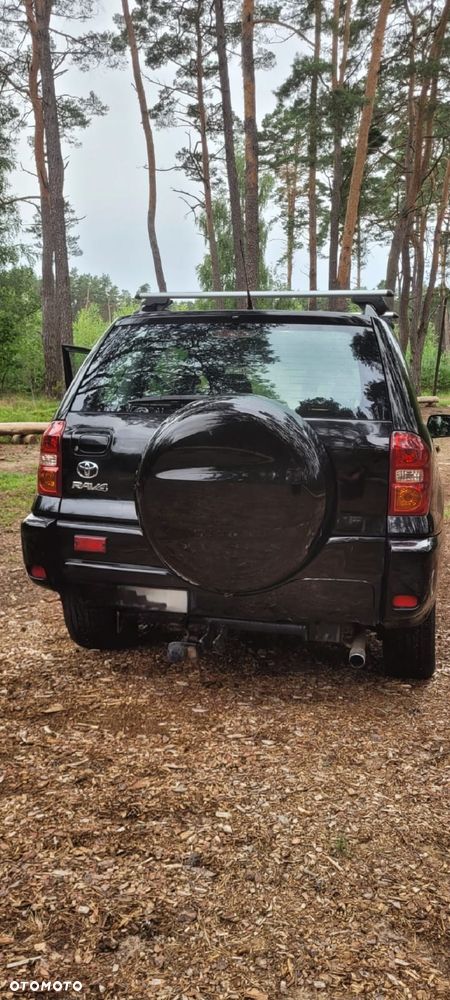Toyota RAV4 - 8