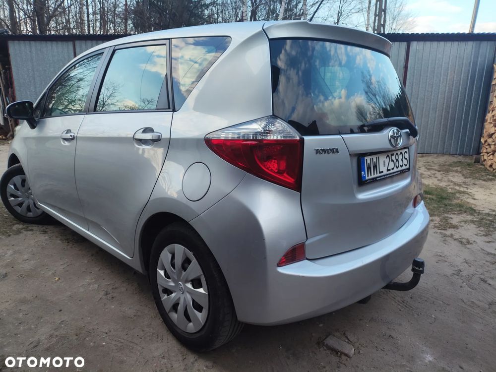 Toyota Verso S 1.33 VVT-i Comfort - 6