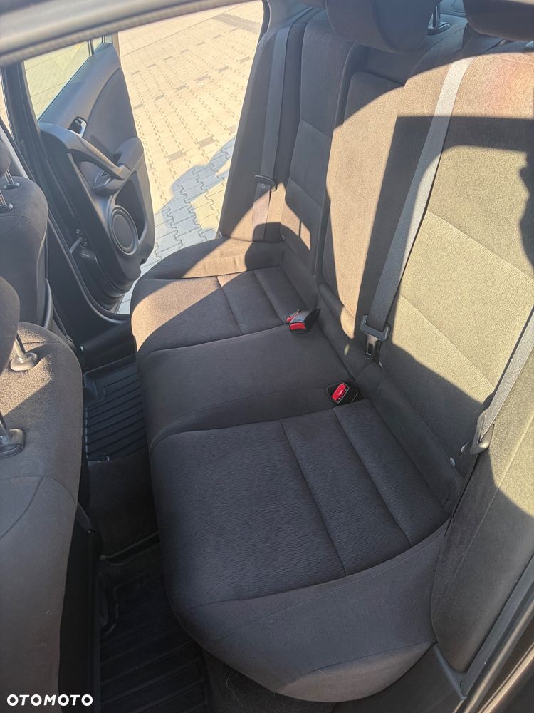 Honda Accord 2.0 Comfort - 28