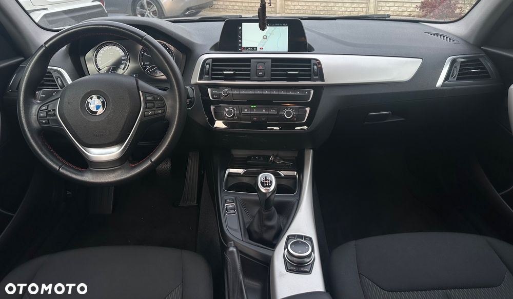 BMW Seria 1 116d - 22