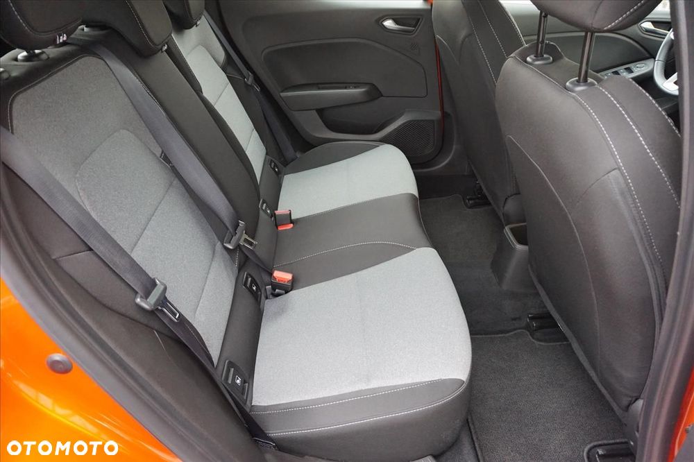 Renault Clio 1.0 TCe Evolution - 17