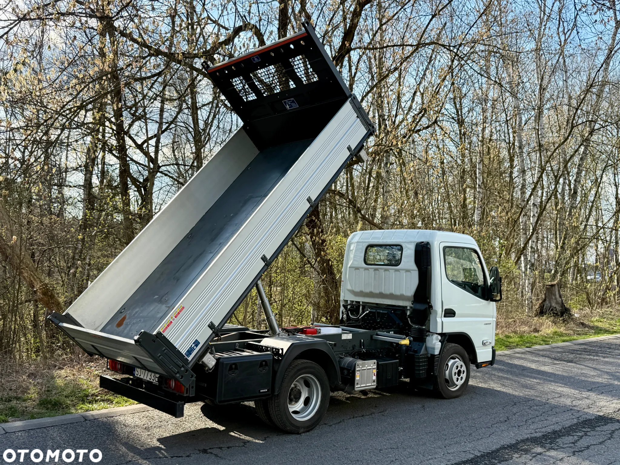 Mitsubishi CANTER - 15
