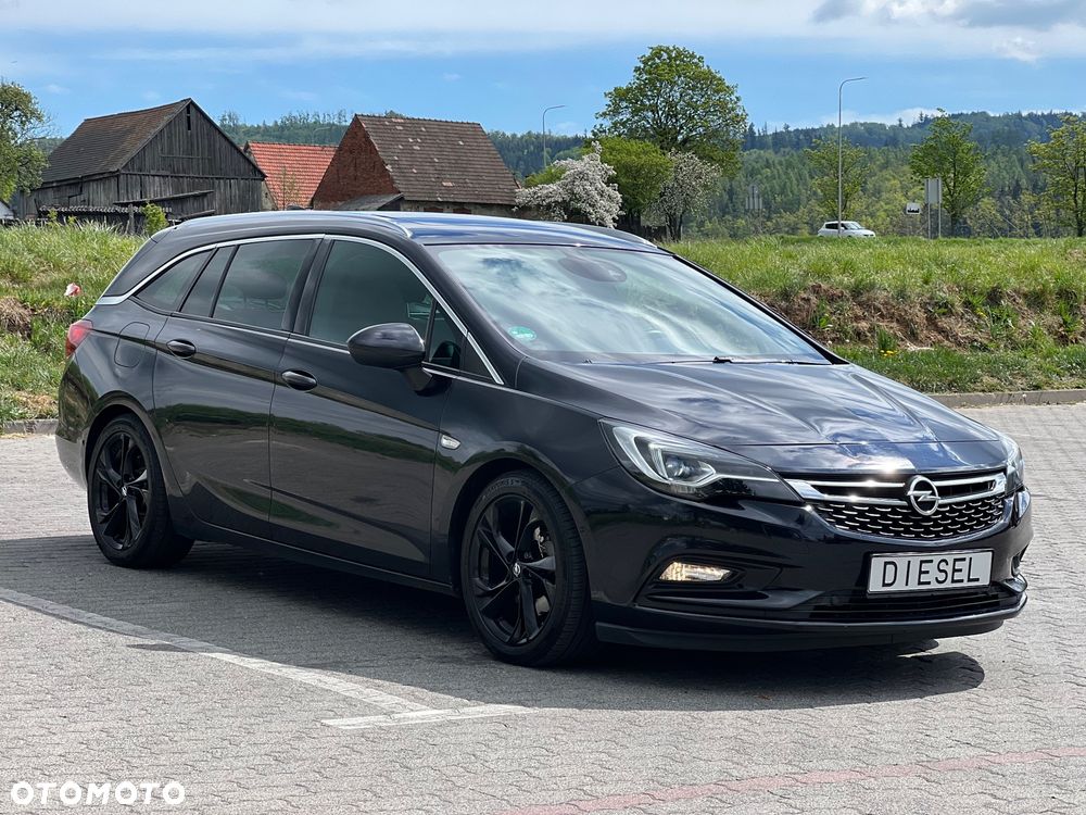 Opel Astra 1.6 CDTI DPF ecoFLEX TourerStart/Stop Exklusiv - 9