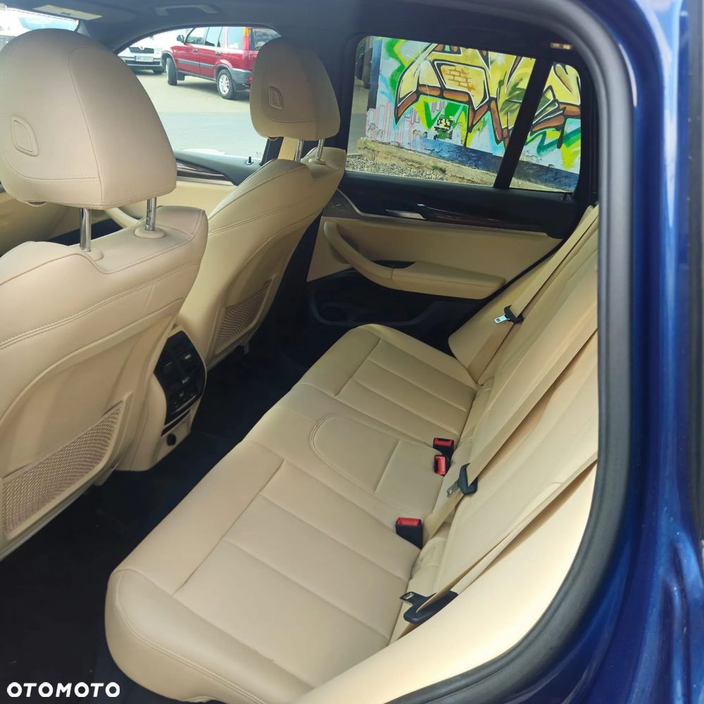 BMW X3 xDrive30i xLine - 10