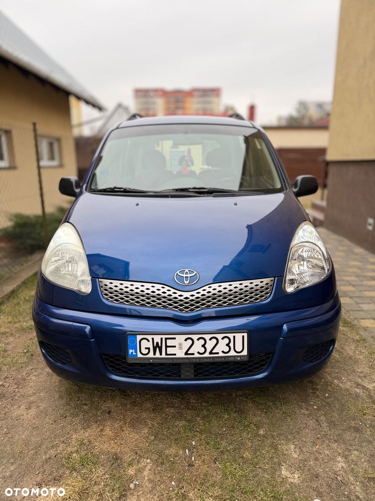 Toyota Yaris Verso 1.3 C - 1