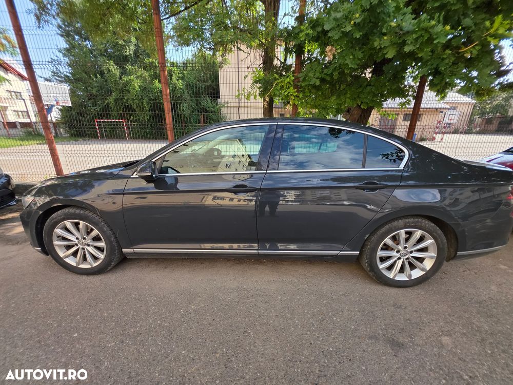 Volkswagen Passat - 6