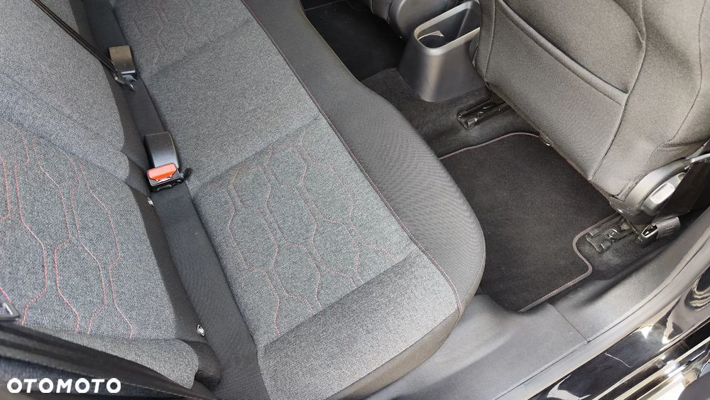 Citroën C3 1.2 PureTech Shine S&S - 26