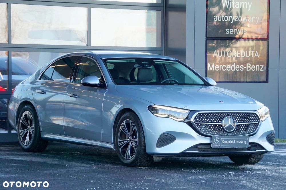 Mercedes-Benz Klasa E 200 4Matic 9G-TRONIC Edition AVANTGARDE - 4