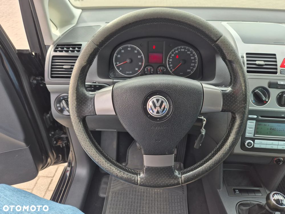 Volkswagen Touran 1.4 TSI Cross - 35